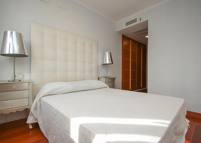 Luxury Apt In Plaza De Espana - Free Parking